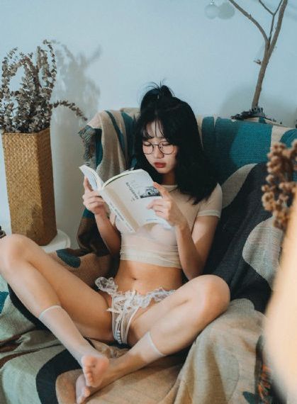 媚眼激情夜_720在线视频播放